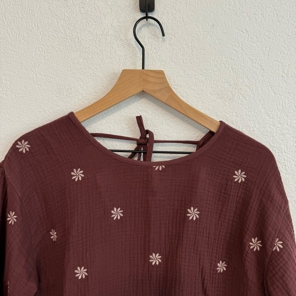 Madewell Embroidered Lightspun Peplum Open-Back Top Vintage Mulberry Red M - Picture 5 of 12